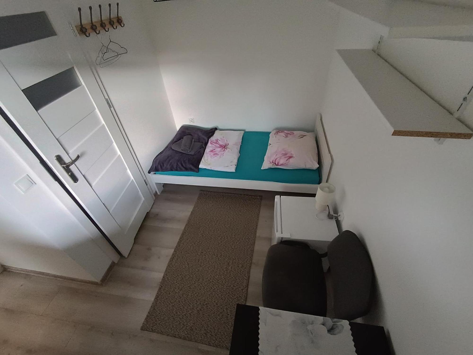 Stas-Przy Szkole Nr3 W Skawie Skawa Номер фото
