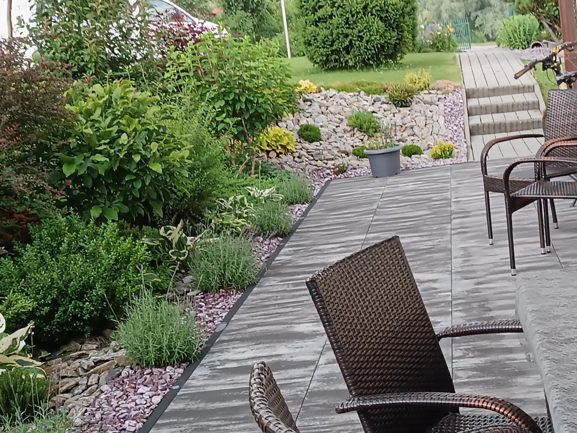 Stas-Przy Szkole Nr3 W Skawie Skawa Номер фото